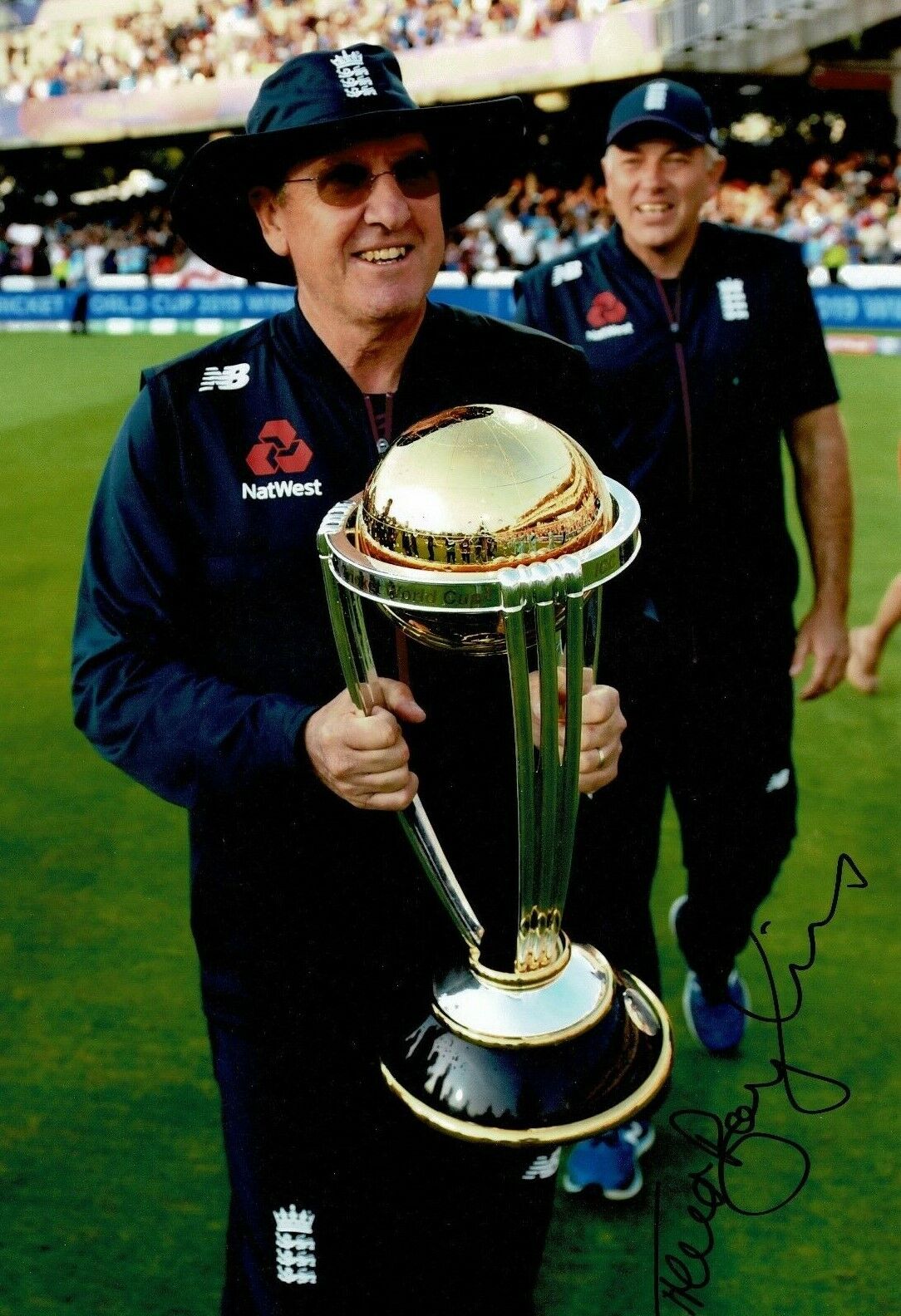 Trevor Bayliss Signed 12X8 Photo Poster painting 2019 England CRICKET World Cup AFTAL COA (2601)