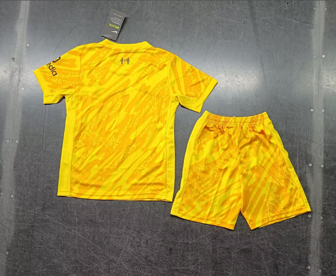 24/25 Liverpool Goalkeeper Yellow Kids Kit Football Jersey Thai Quality