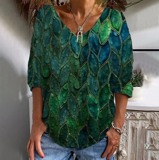 Women's Abstract Printed Casual Loose T-shirt.