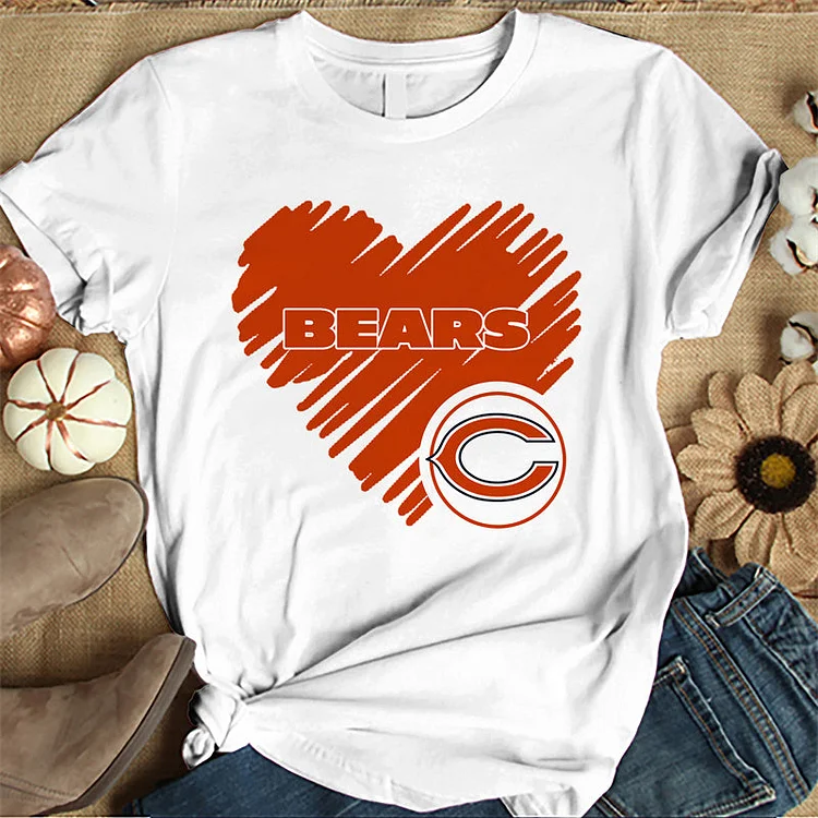 Chicago Bears Women's White Relaxed T-Shirt