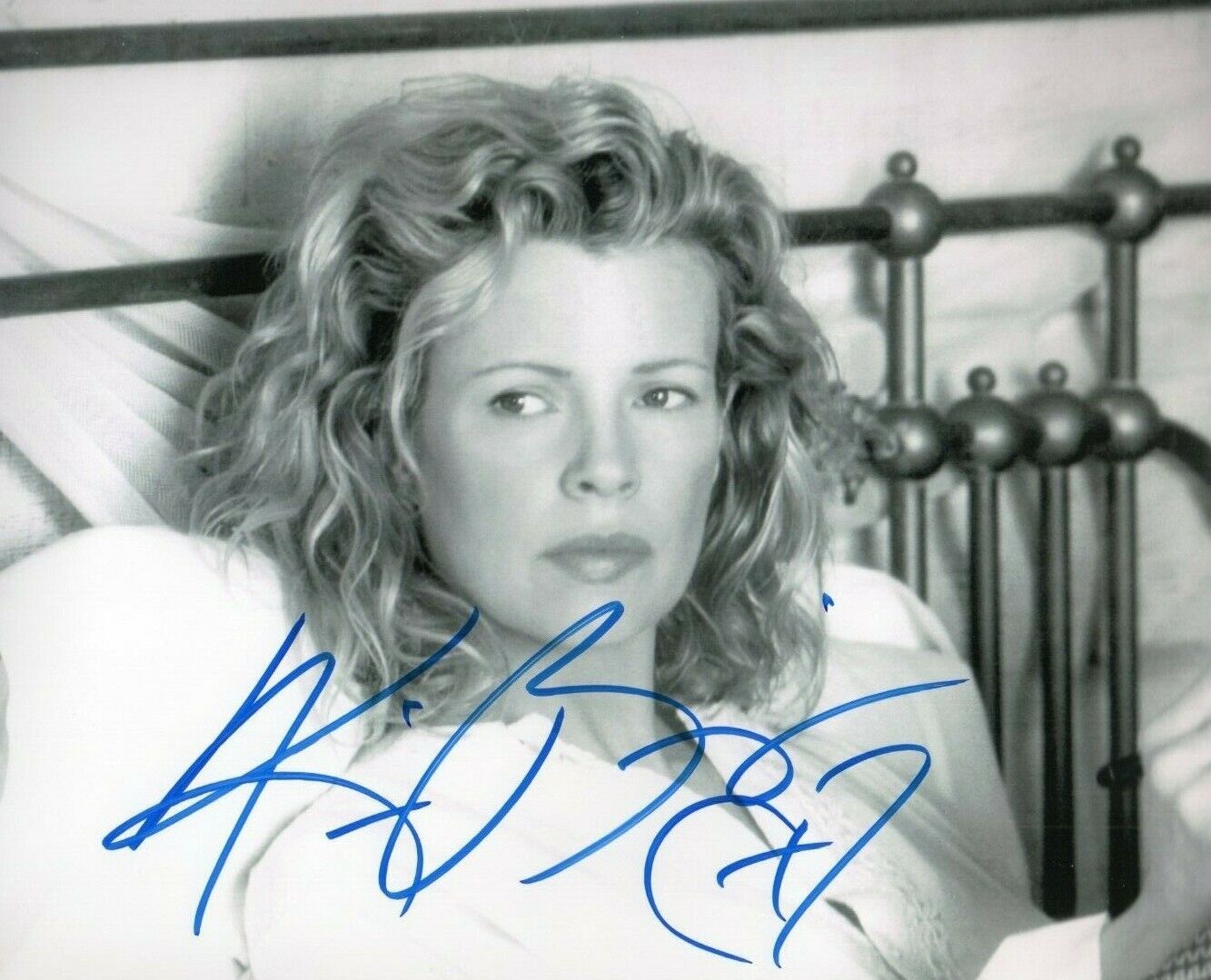 Autographed Kim Basinger signed 8 x 10 Photo Poster painting Hot