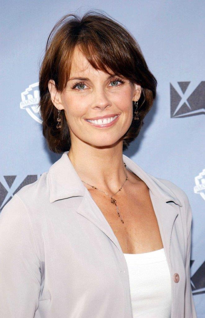 Alexandra Paul 8x10 Picture Simply Stunning Photo Poster painting Gorgeous Celebrity #15