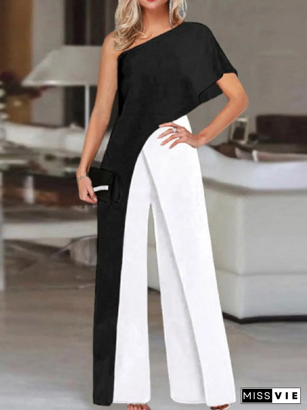 Effortlessly Stylish Womens Party Romper