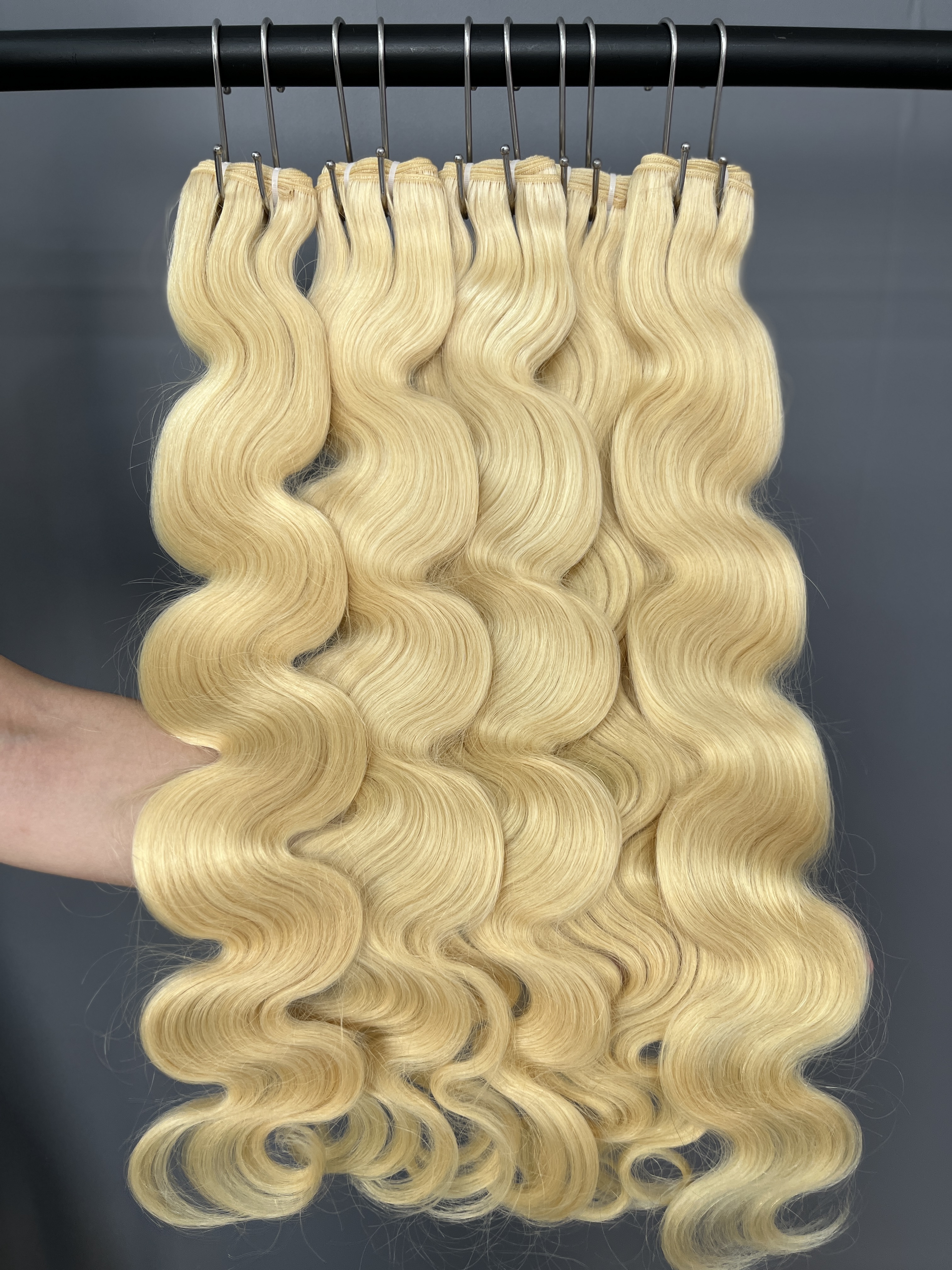 4PCS 613 Blonde Raw Hair Body Wave Hair Bundles 100% human hair