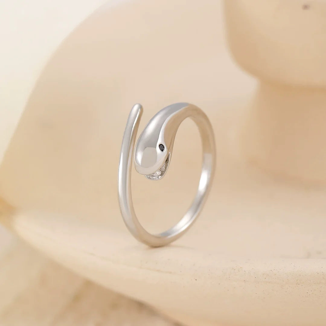 Snake Zirconia Ring