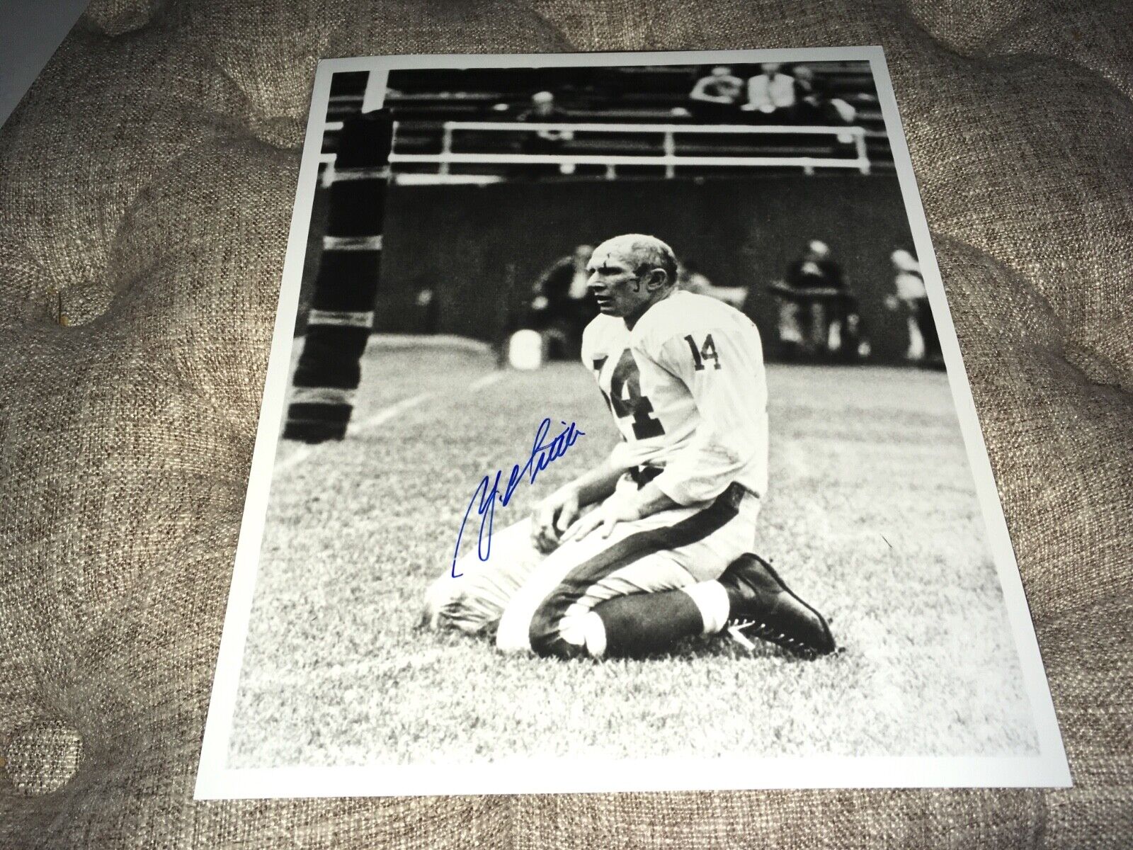 Y.A. Tittle New York Giants HOF Signed 8 x 10