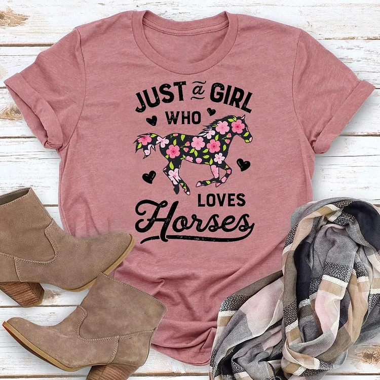 PSL - Just a girl who loves horses Village LifeT-shirt Tee -05772