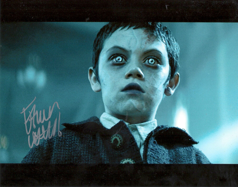 ETHAN CUTKOSKY 'SHAMELESS' 'THE UNBORN' BARTO SIGNED 8X10 PICTURE *COA 2