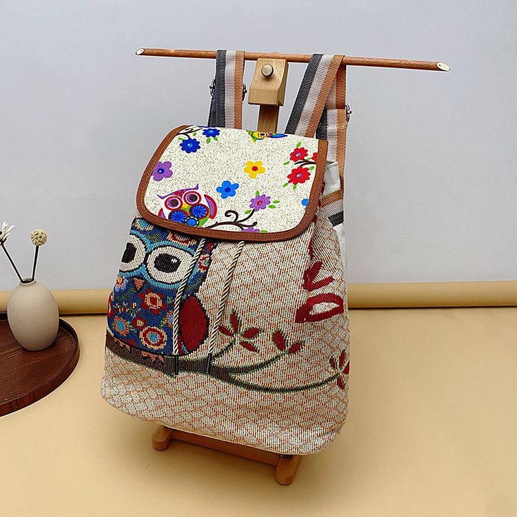 Vintage embroidered knitted backpack