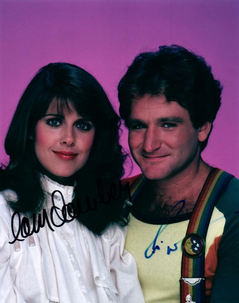 Pam Dawber Robin Williams signed 8x10 Photo Poster painting autographed Picture Pic and COA