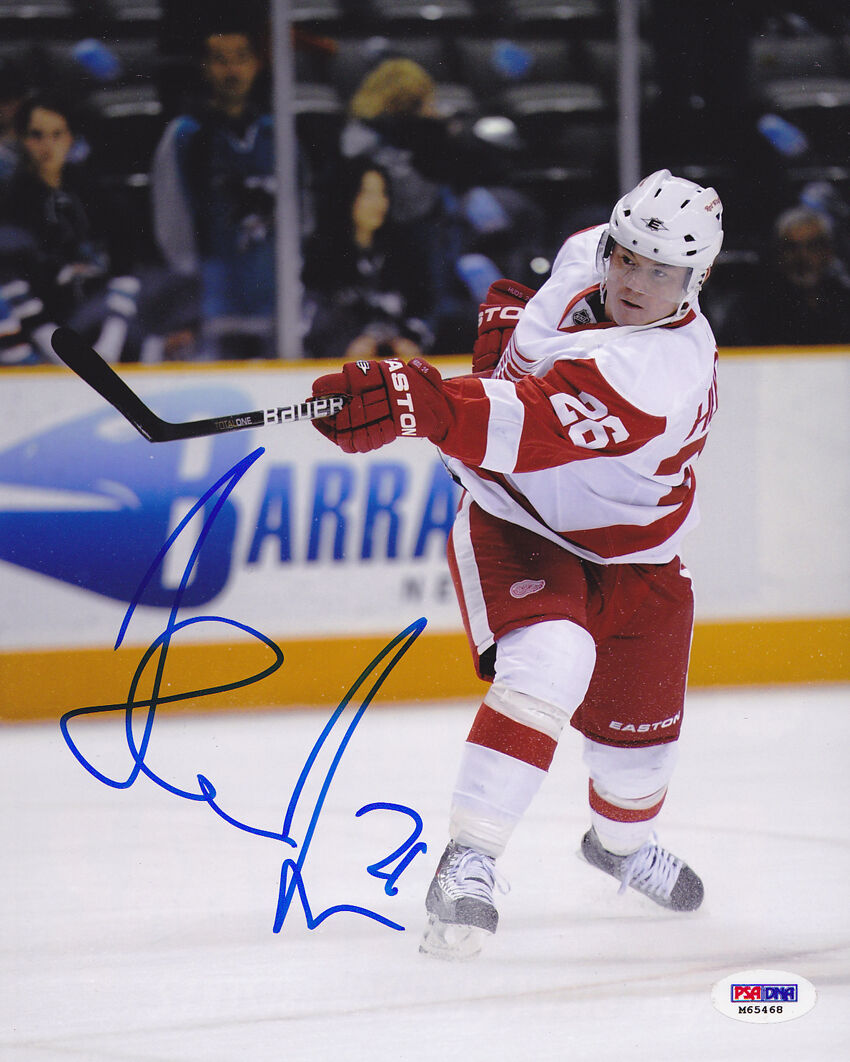 Jiri Hudler SIGNED 8x10 Photo Poster painting Detroit Red Wings PSA/DNA AUTOGRAPHED