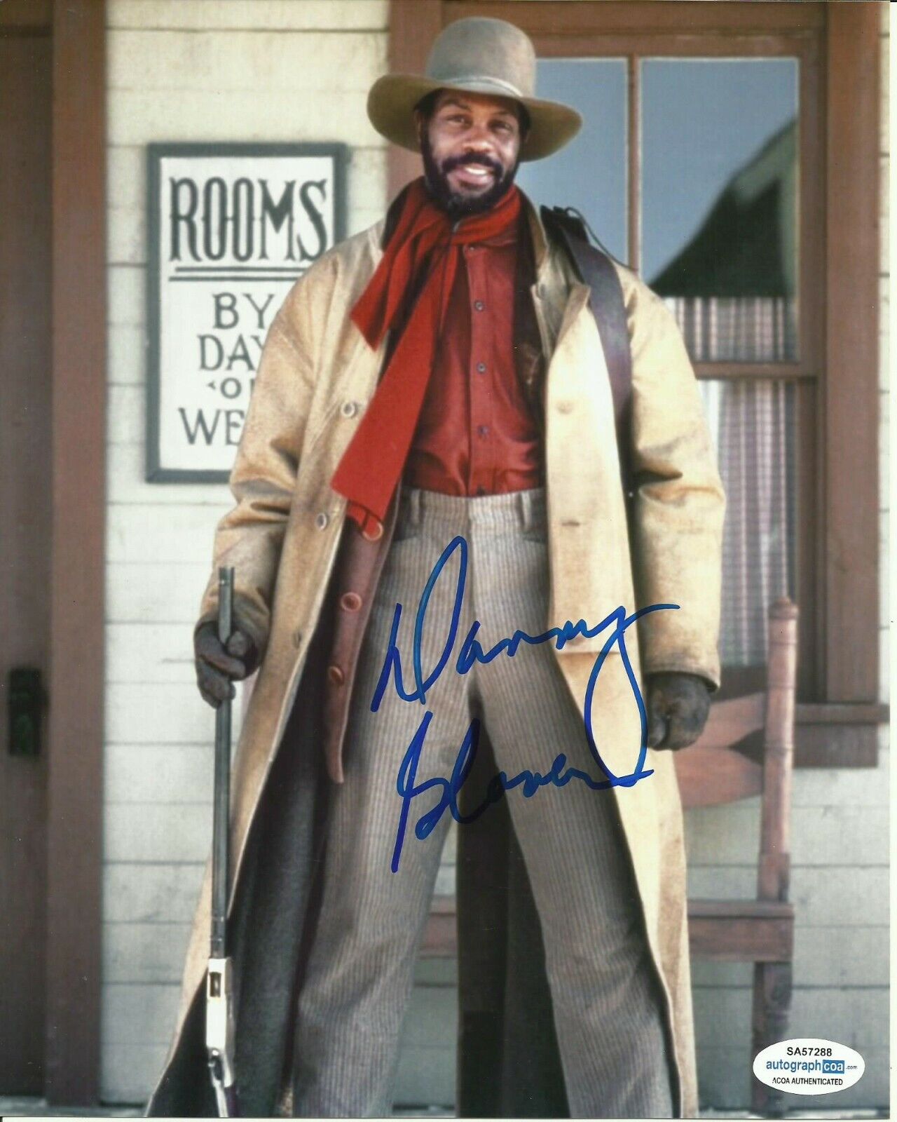 DANNY GLOVER SIGNED SILVERADO Photo Poster painting UACC REG 242 also ACOA cert