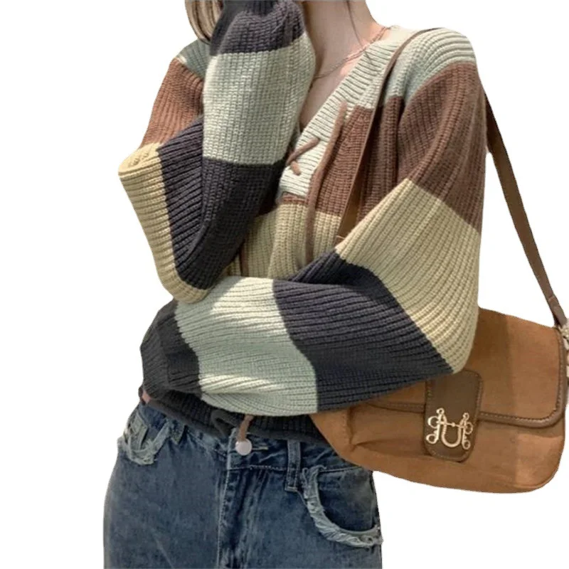 Toloer Toloer Striped V-Neck Sweater Women's Spring Hong Kong Retro Chic Design Loose Short Knit Top-Outfit Ideas