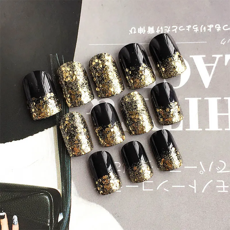 24pcs/boxed Beauty press on nails with Glue Short Size  with Gold Big Sequins False Nail Ladies  Black Color Party acrylic nails-Nail Inspo