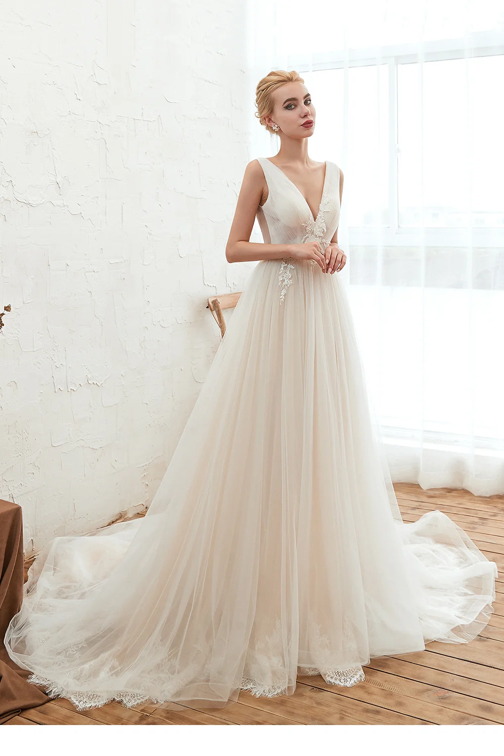 Romantic Wide Straps Deep V-neck Floor-length Wedding Dress A-Line With Tulle