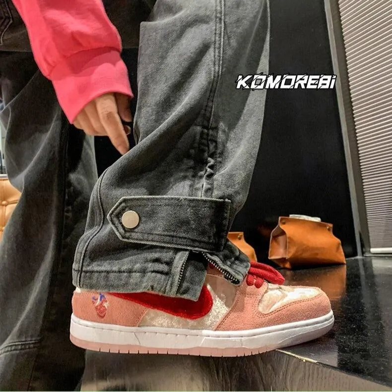 Brownm Leg Baggy Jeans