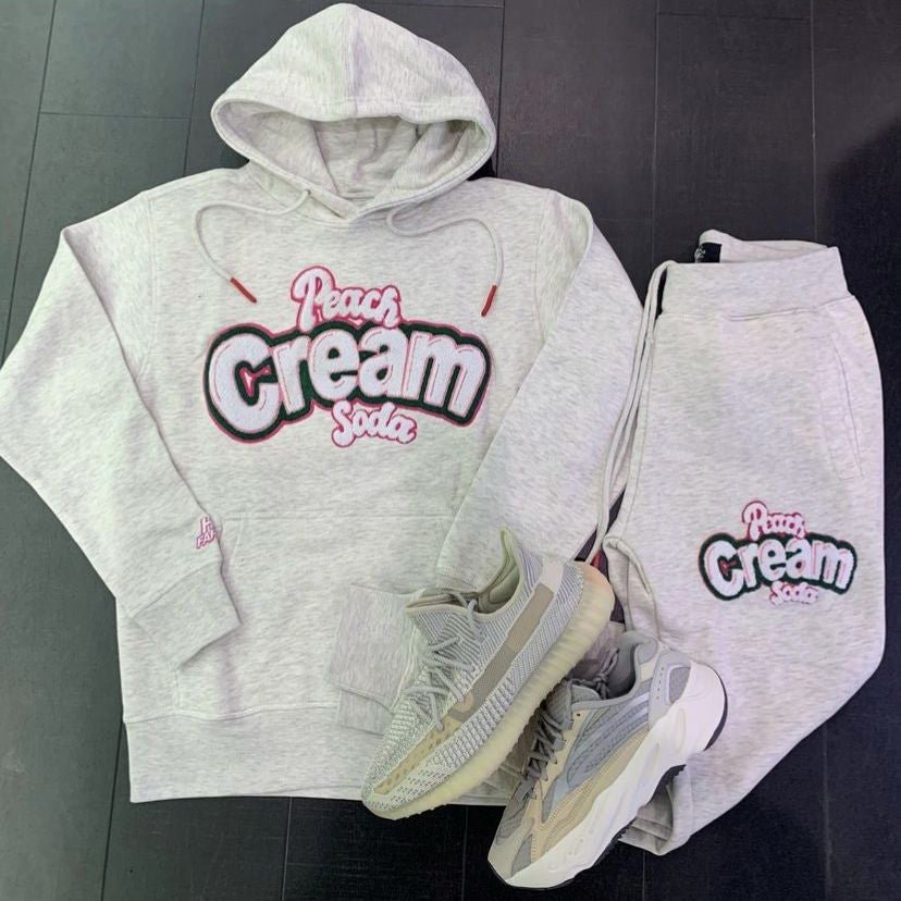 Fashionable loose print hoodie set