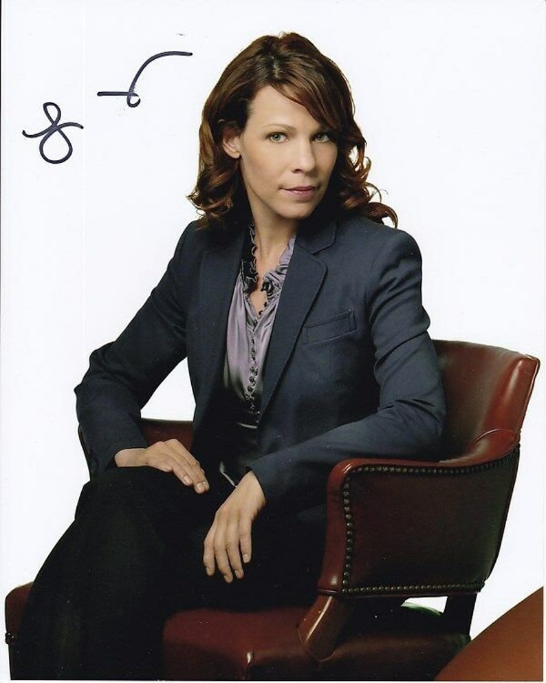 Lili taylor signed autographed state of mind ann bellowes, md Photo Poster painting