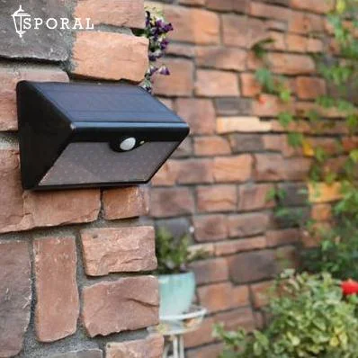Wireless Waterproof Solar-Powered Motion Sensor Security Light