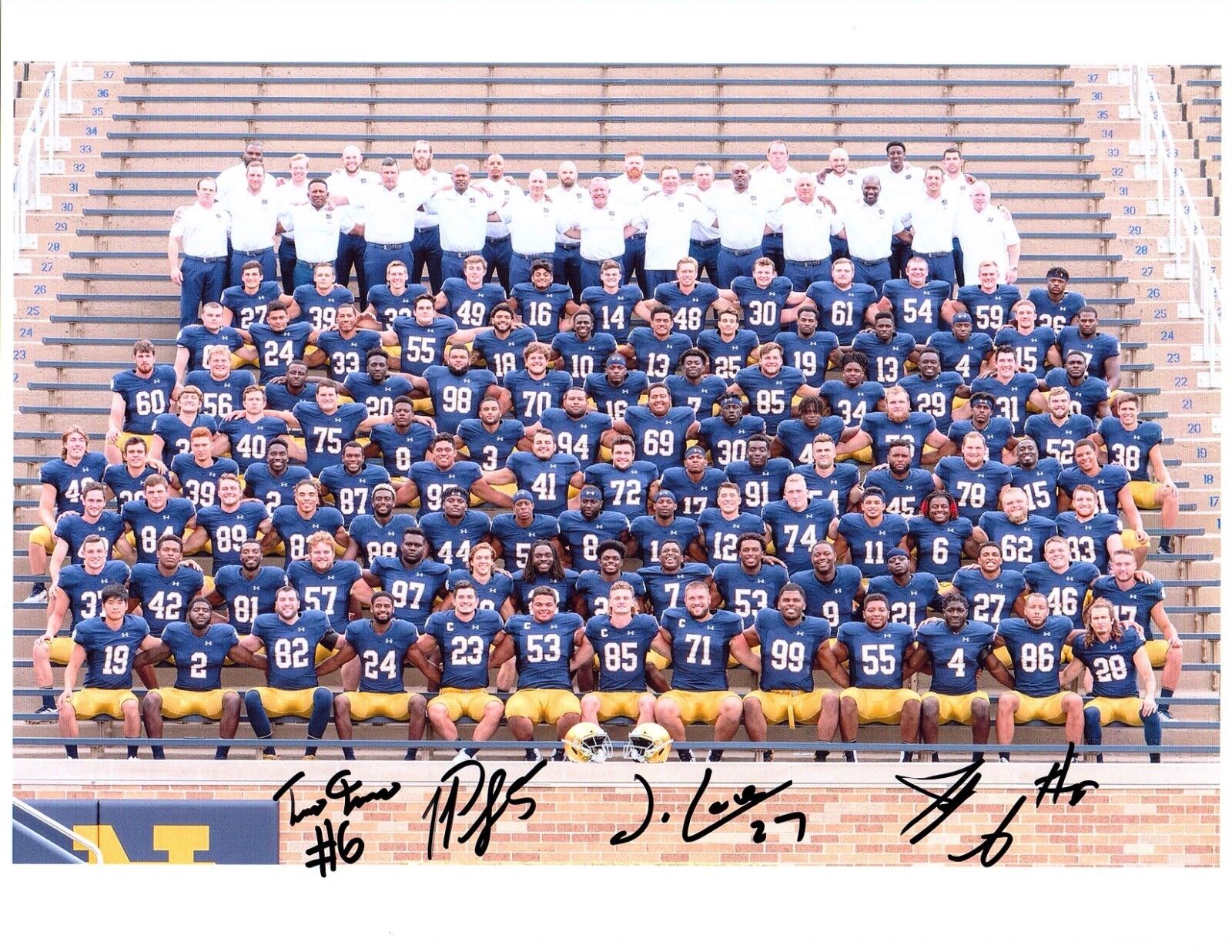 2018 Notre Dame Fighting Irish team signed autographed 8.5x11 Photo Poster painting Armstrong