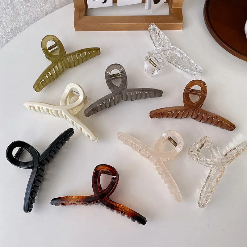 Oversized Cross Hair Clip Claw