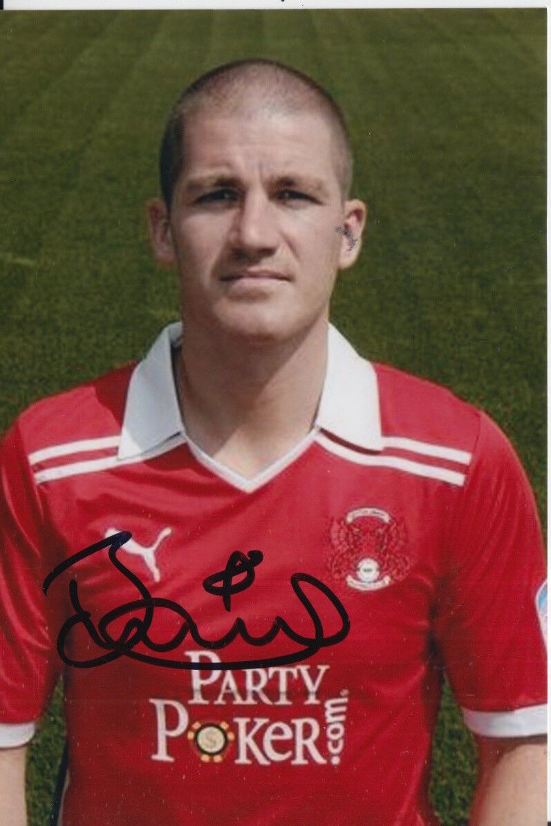 LEYTON ORIENT HAND SIGNED BEN CHORLEY 6X4 Photo Poster painting 1.