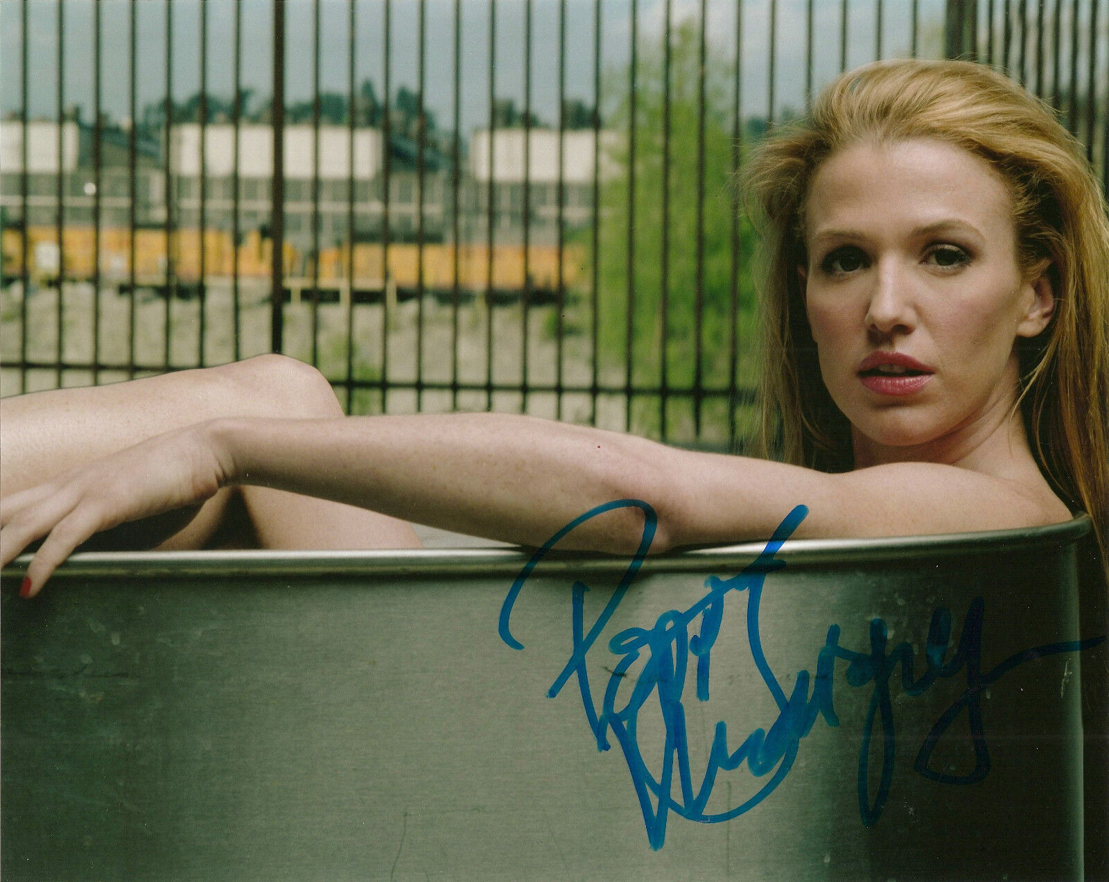 Sexy Poppy Montgomery Signed Autographed 8x10 Photo Poster painting COA