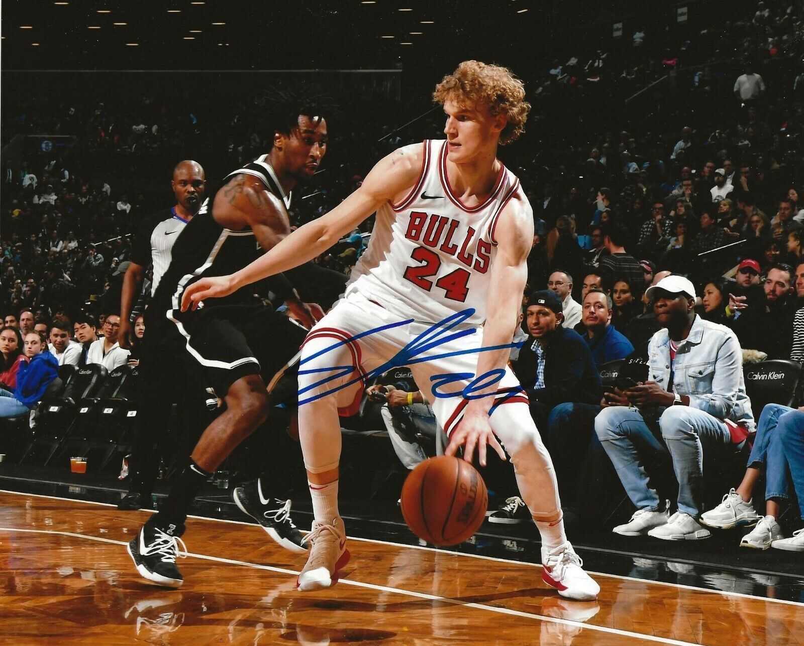 Lauri Markkanen signed Chicago Bulls 8x10 Photo Poster painting autographed 2