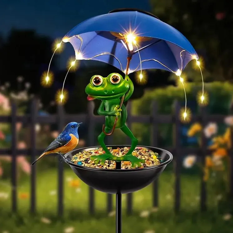 🏆💥Solar-Powered LED Animal Umbrella Light with Bird Feeder（Frog/Bee/Flamingo）