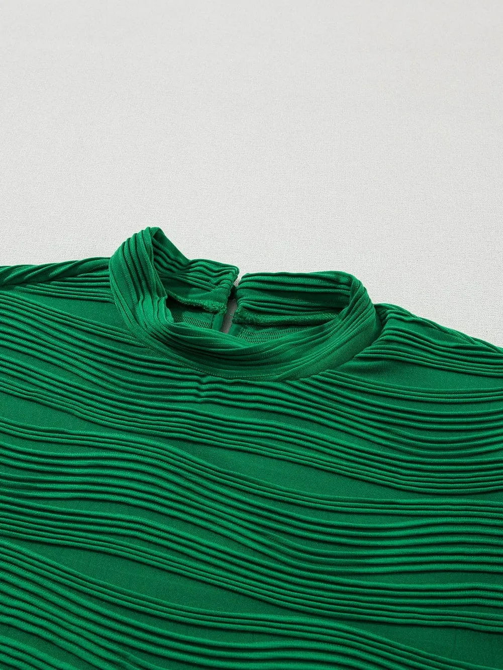 Modern Style Wave Pattern Top