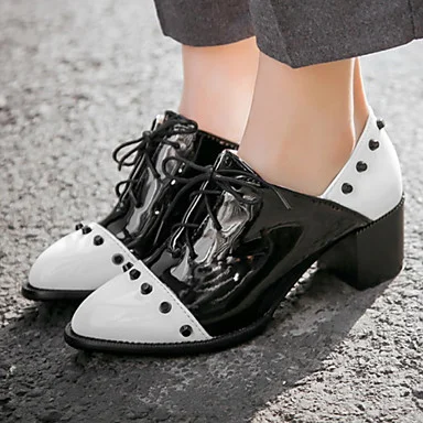 Black and White Vintage Brogue Patent Leather Shoes Vdcoo