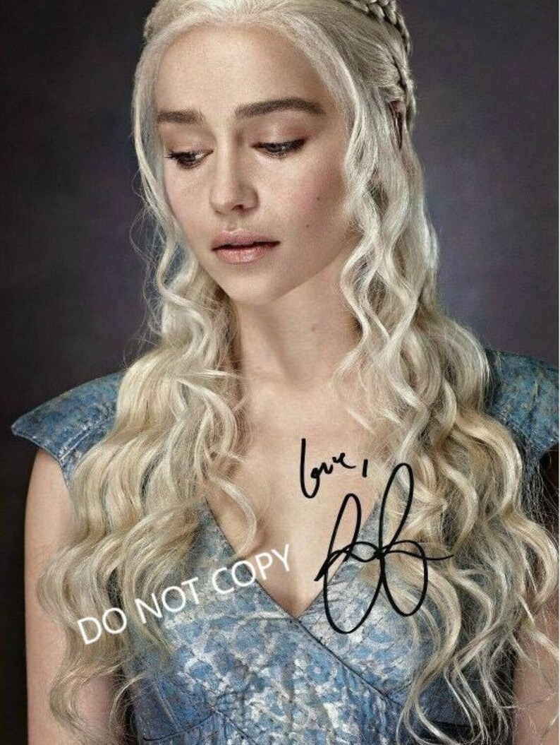 EMELIA CLARKE Game Of THRONES 8 x10 20x25 cm Autographed Hand Signed Photo Poster painting