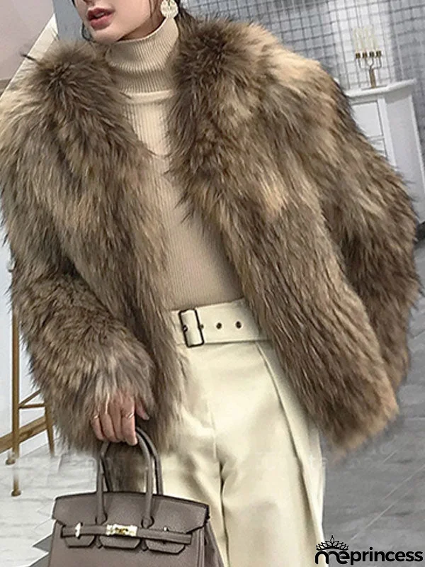 Glamorous and snug Coat