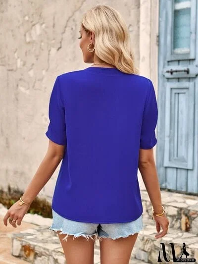 MidiSono - V-Neck Short Sleeve Blouse