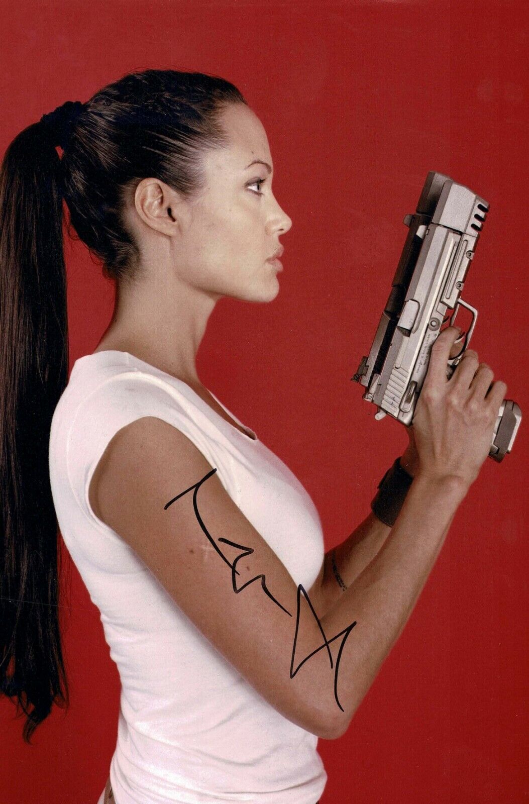 Angelina JOLIE Signed 12x8 Photo Poster painting 2 AFTAL COA Lara Croft Tomb Raider Actress