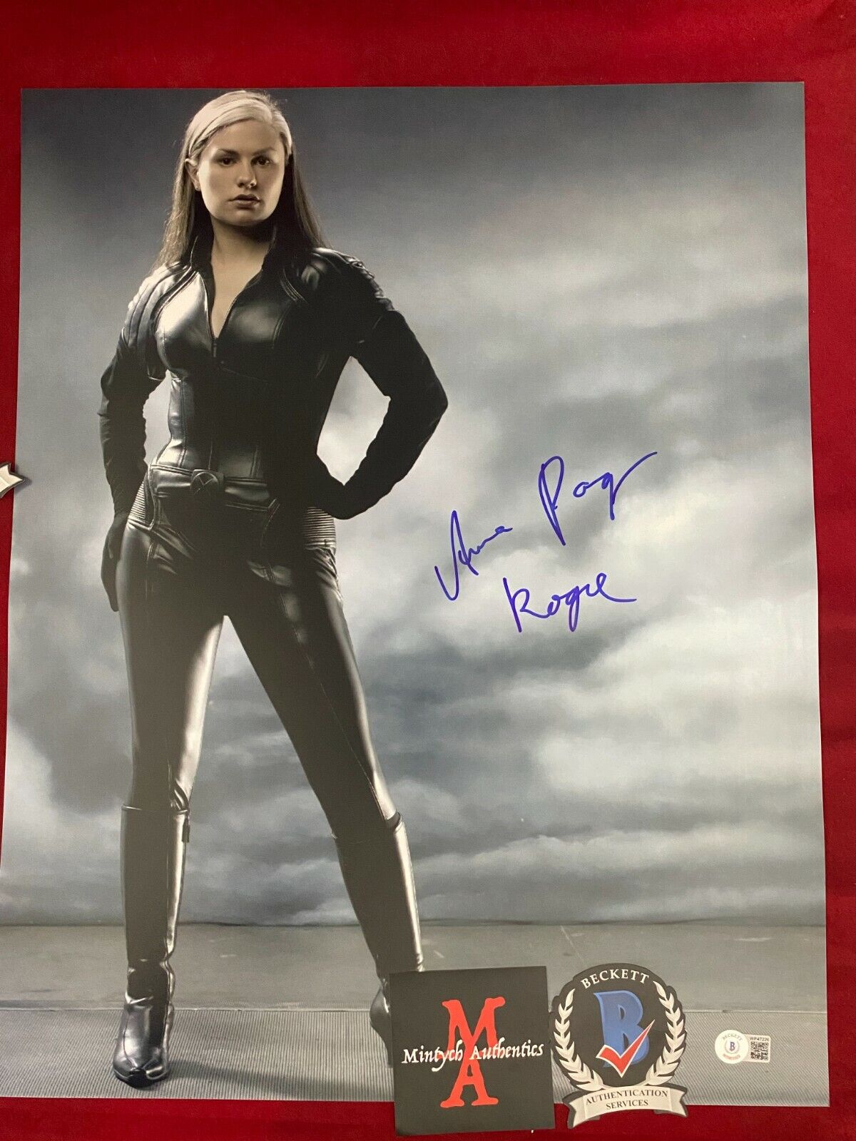 ANNA PAQUIN AUTOGRAPHED SIGNED 16x20 Photo Poster painting! X-MEN! ROGUE! BECKETT COA!