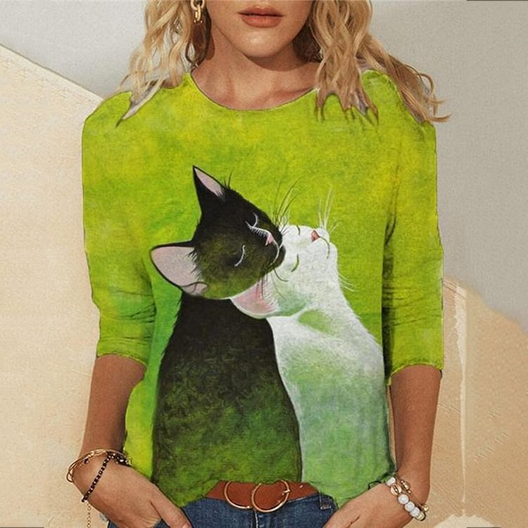 Vefave Loving Cats Long Sleeve Crew Neck T-Shirt