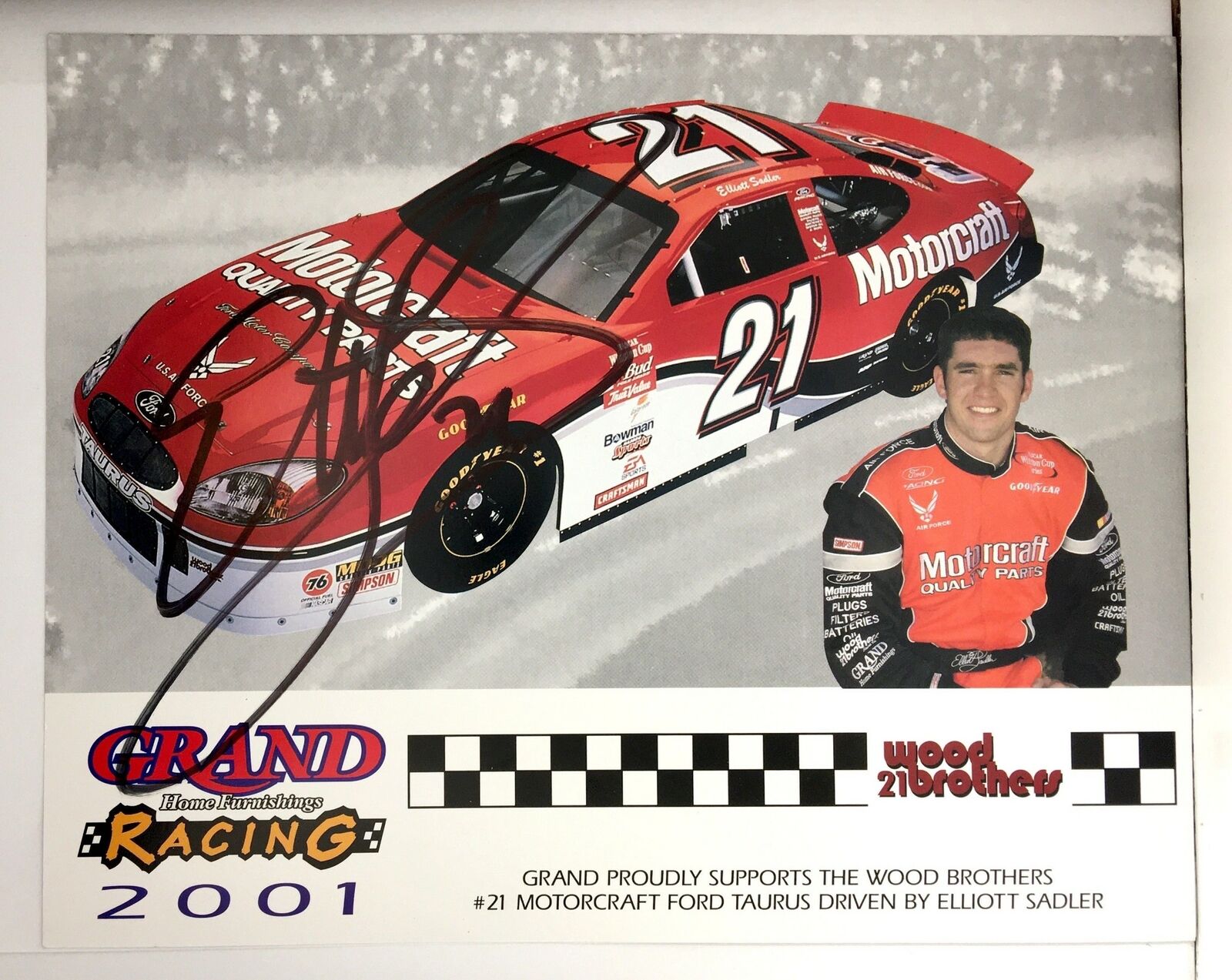 Elliott Sadler Signed 8x10 Photo Poster painting Promo Hero Card Postcard NASCAR  SHIP Auto