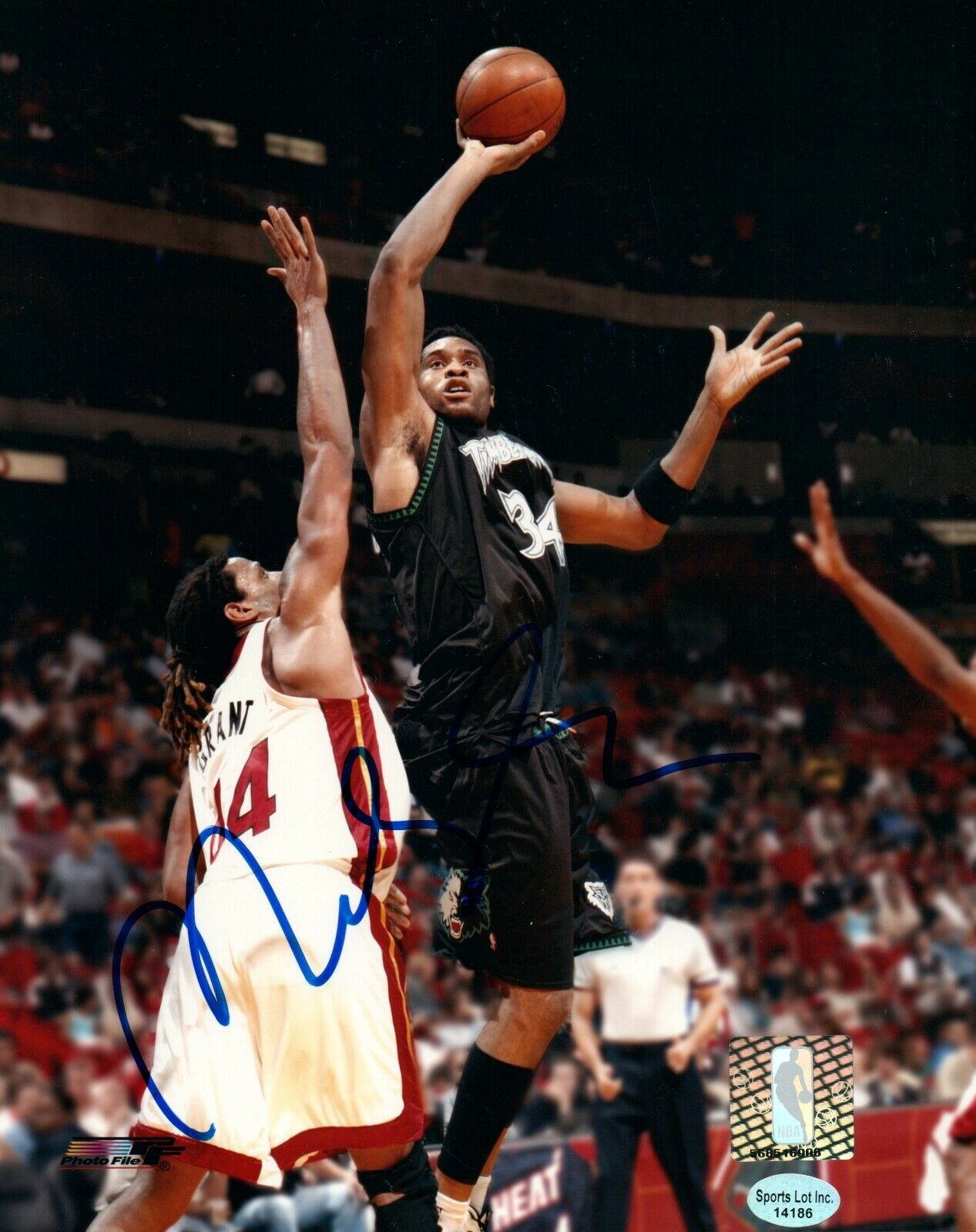 Michael Olowokandi NBA Minnesota Timberwolves Hand Signed Autograph 8x10 Photo Poster painting