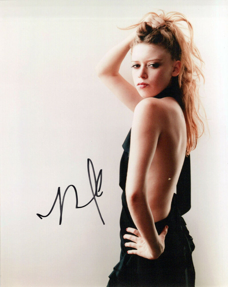 Natasha Lyonne glamour shot autographed Photo Poster painting signed 8x10 #3