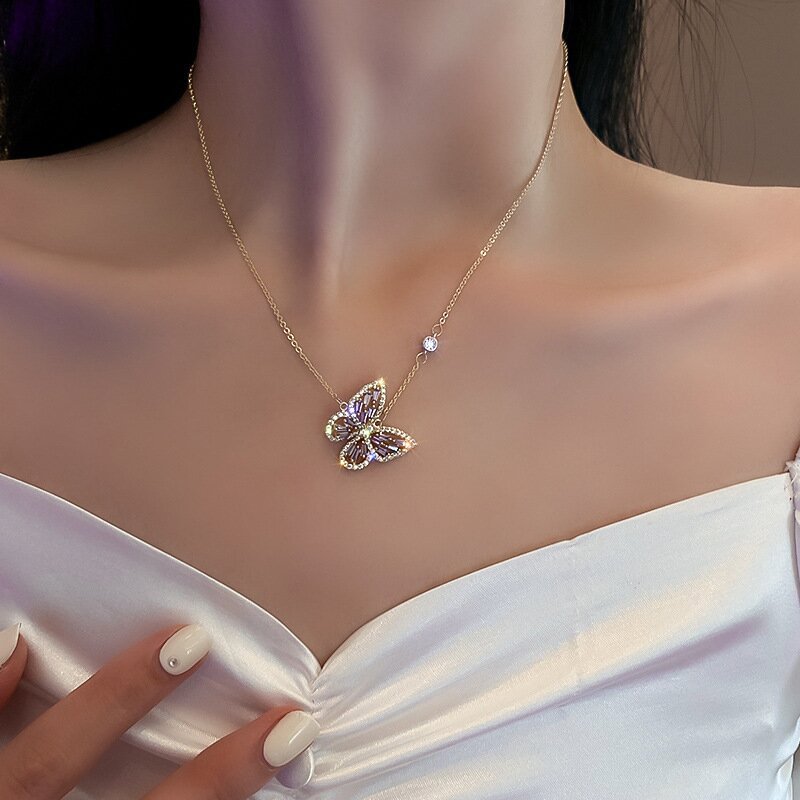 ✨Exquisite butterfly necklace