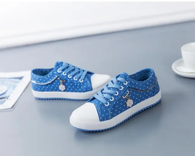 Back to college Women's Casual Shoes Summer Fashion Low Top Women's Sneakers Hollow Out Breathable Mesh Low Female Casual Canvas Shoes