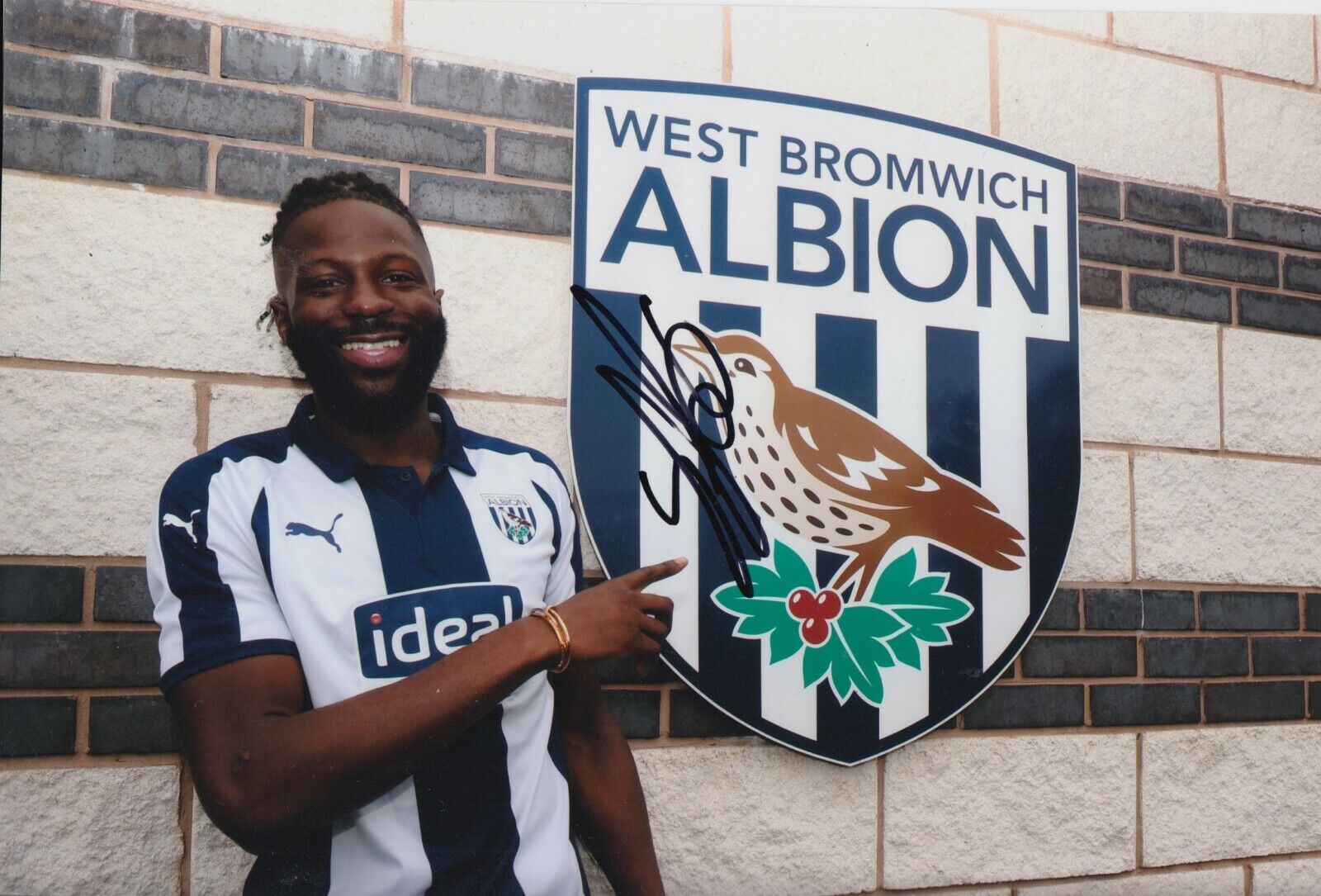 Bakary Sako Hand Signed 12x8 Photo Poster painting - Football Autograph West Brom.