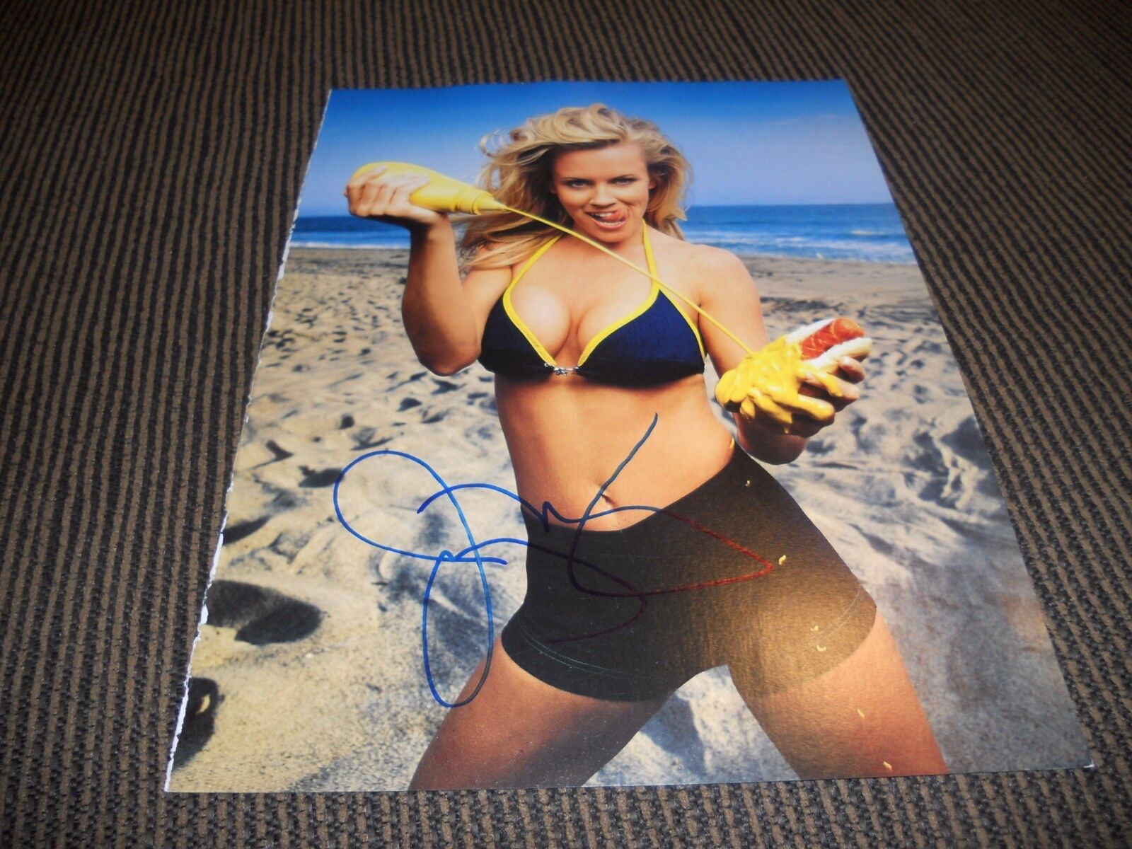 Jenny Mccarthy Sexy Signed Autographed 11x14 Magazine Photo Poster painting PSA Guaranteed F4