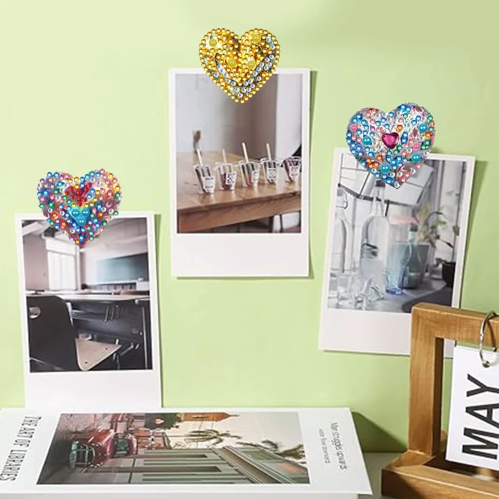 6pcs DIY Heart Acrylic Diamond Painting Sticky Clips for Poster Photo Light