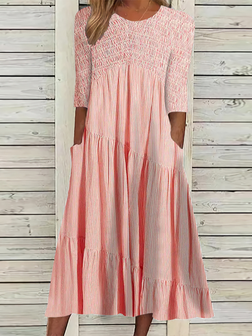 Women Half Sleeve V-neck Solid Color Dress