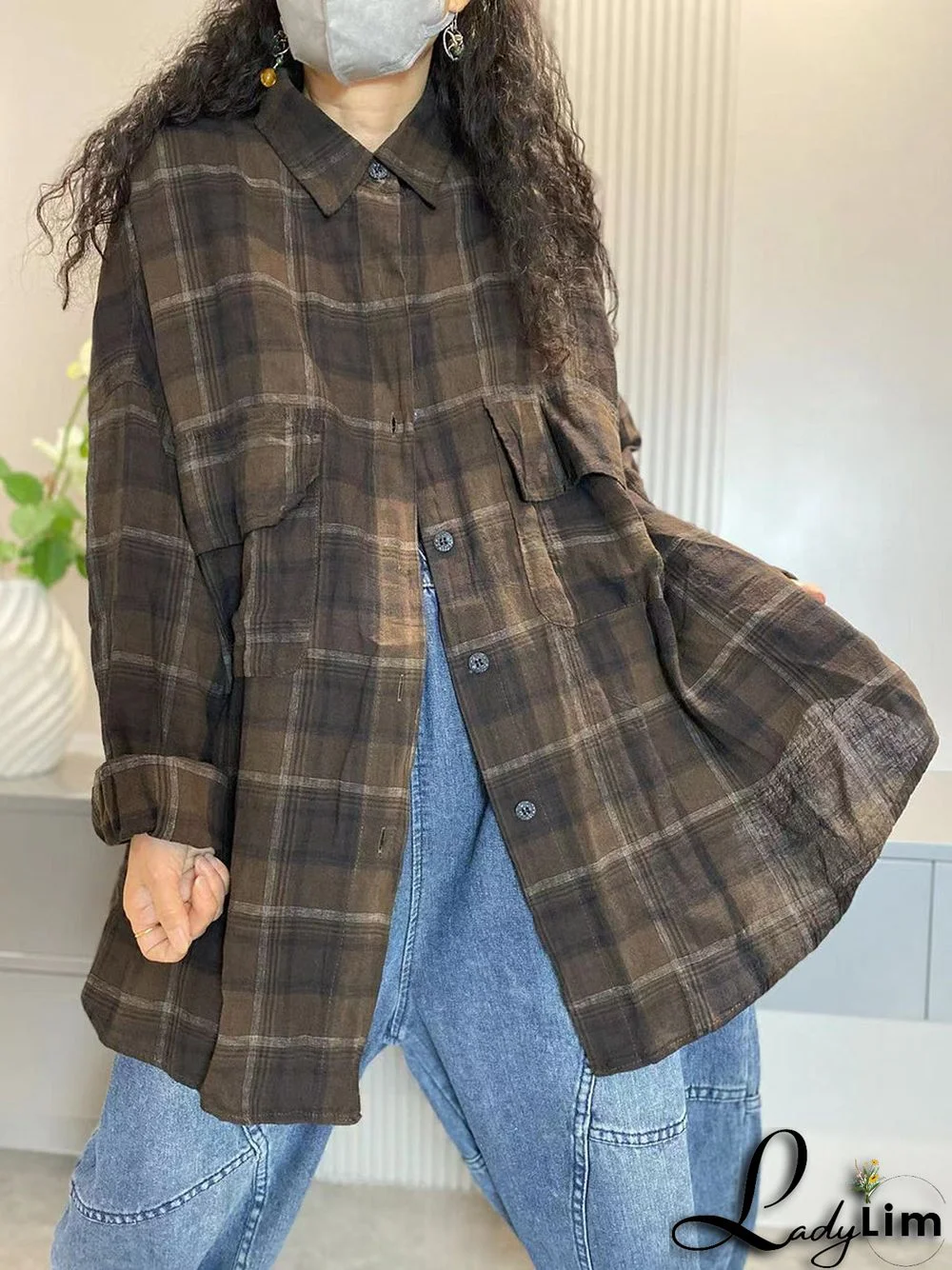 Plus Size Women Vintage Plaid Pocket Long Cardigan Shirt