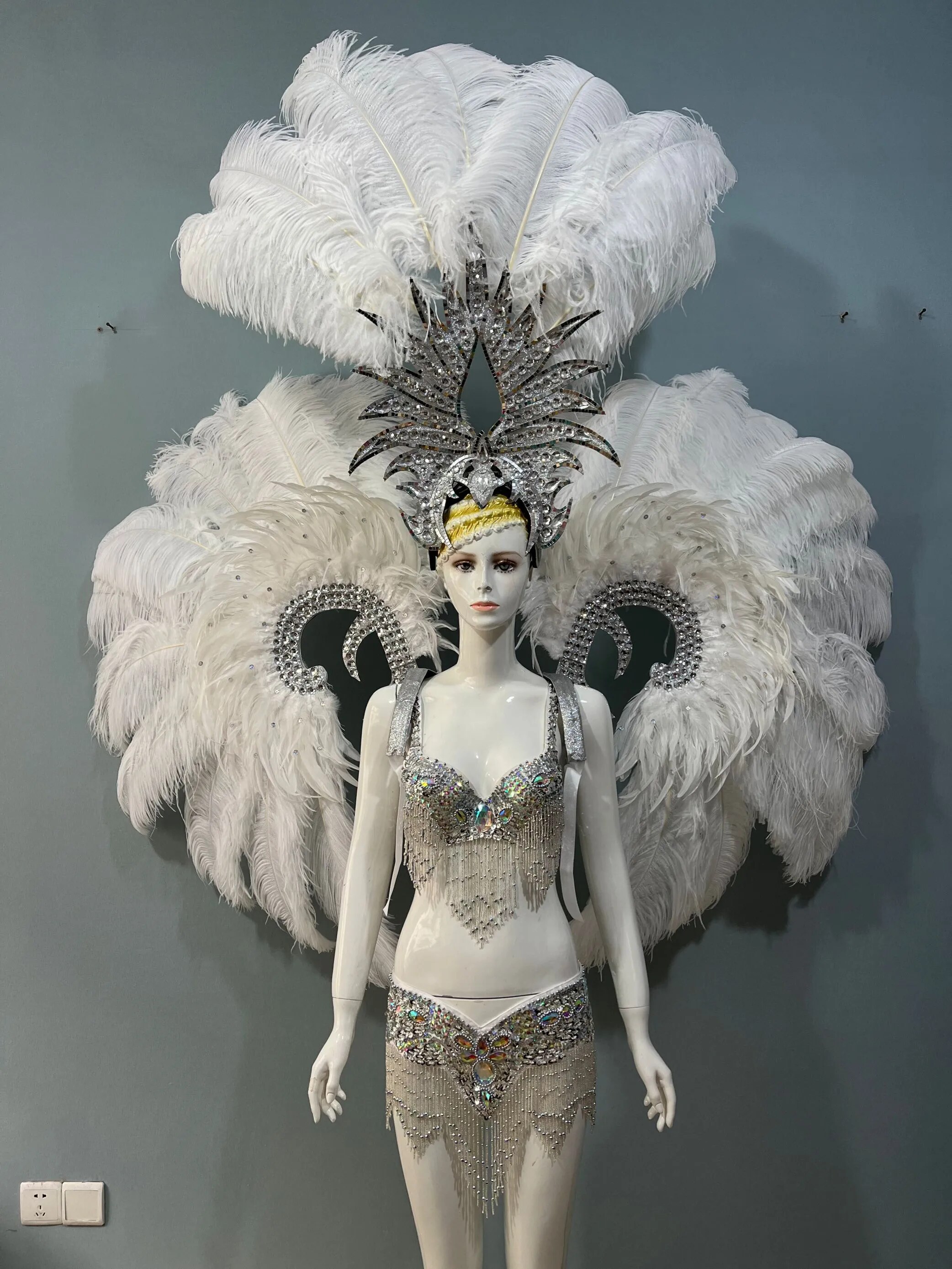 VCSHOES HEADDRESS FEATHERS SAMBA DANCE CARNIVAL HALLOWEEN PARTY LATIN DANCE BAR PERFORMANCE HAT MASQUERADE