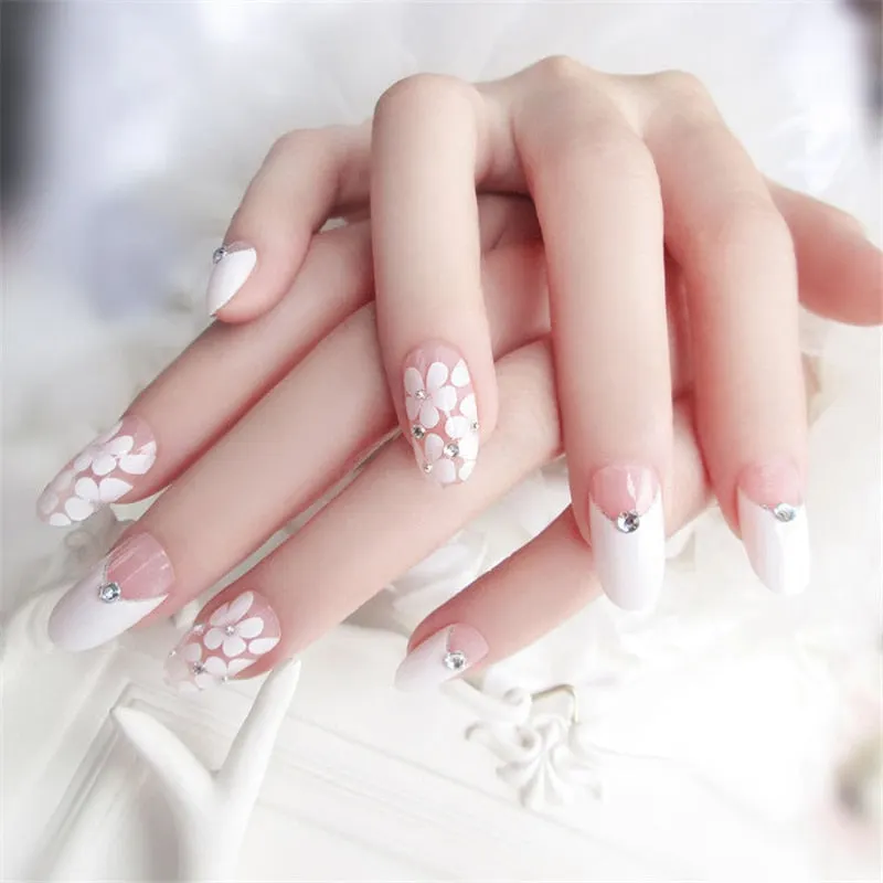24pcs/Set Japanese White Flower Transparent Oval False Nails Long Full Artificial Nails with Diamond Fake Nail Art Tips-Nail Inspo
