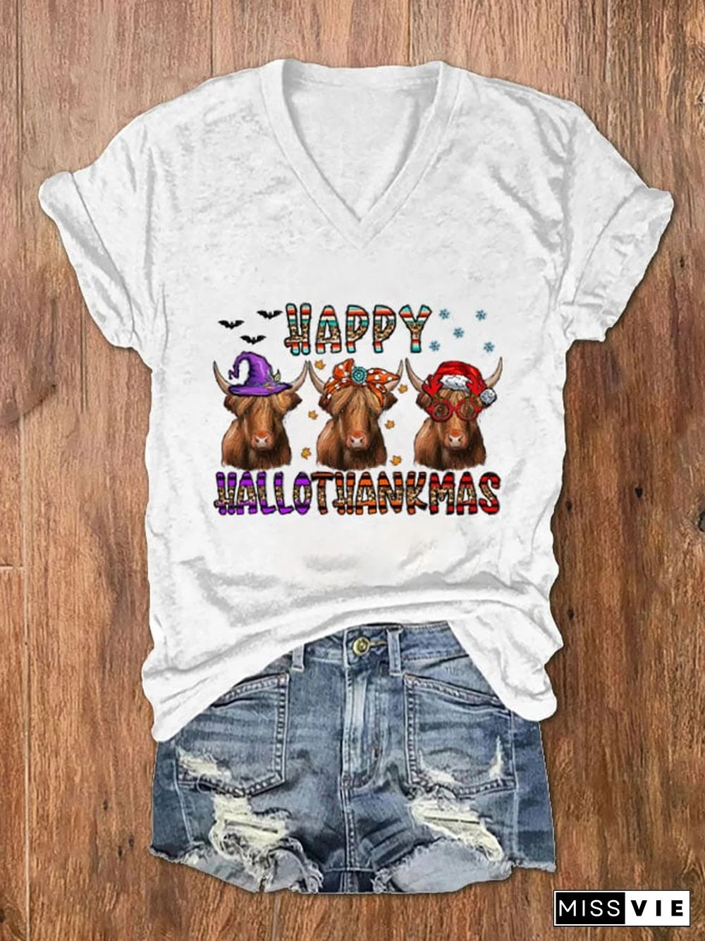 Women's Happy Hallothanksmas Funny Cows Print V-Neck T-Shirt